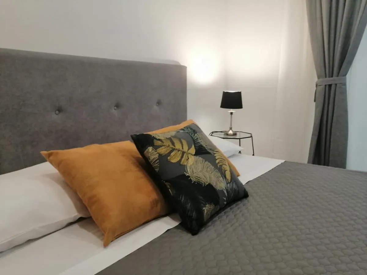 Appartamento Catania Centro アパート